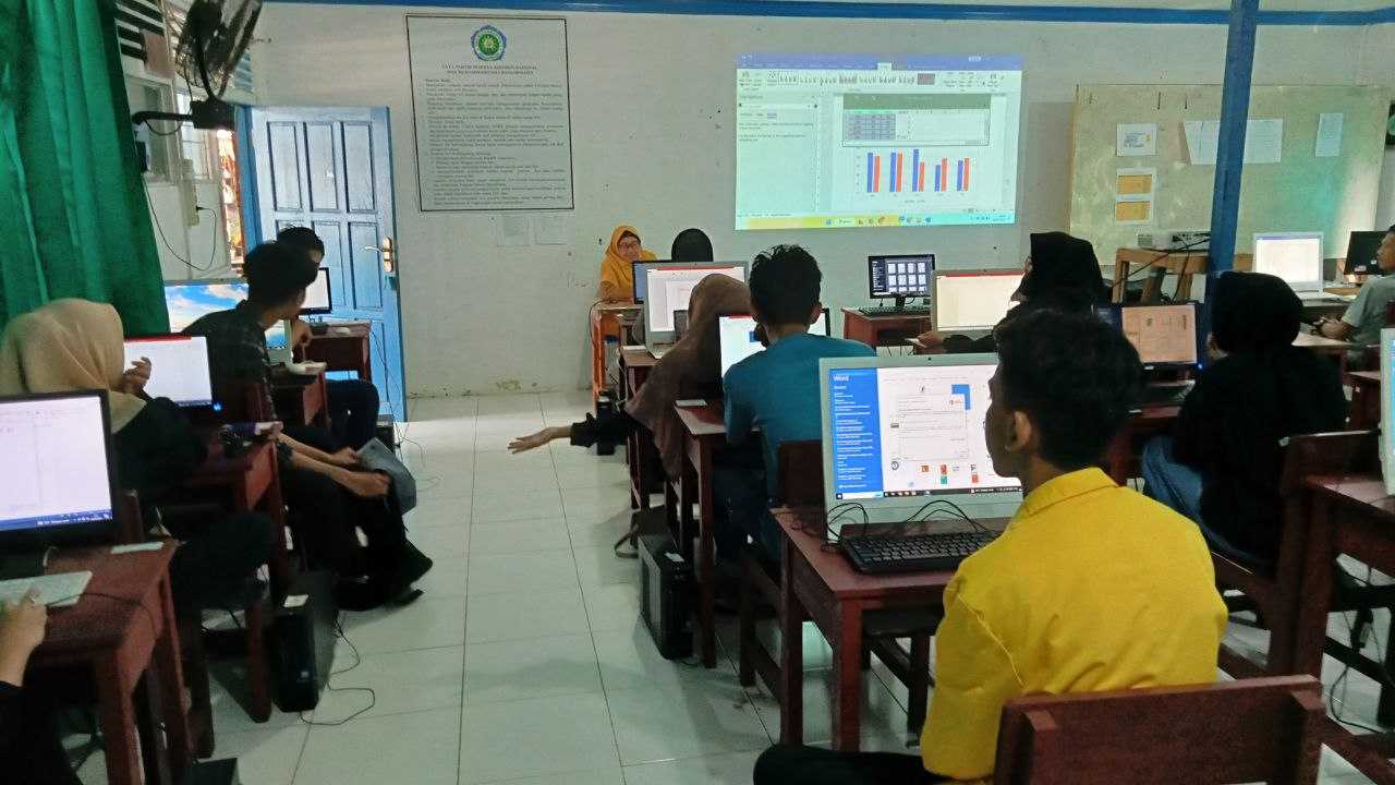 Workshop Microsoft Office SMA Muhammadiyah 2 Banjarmasin